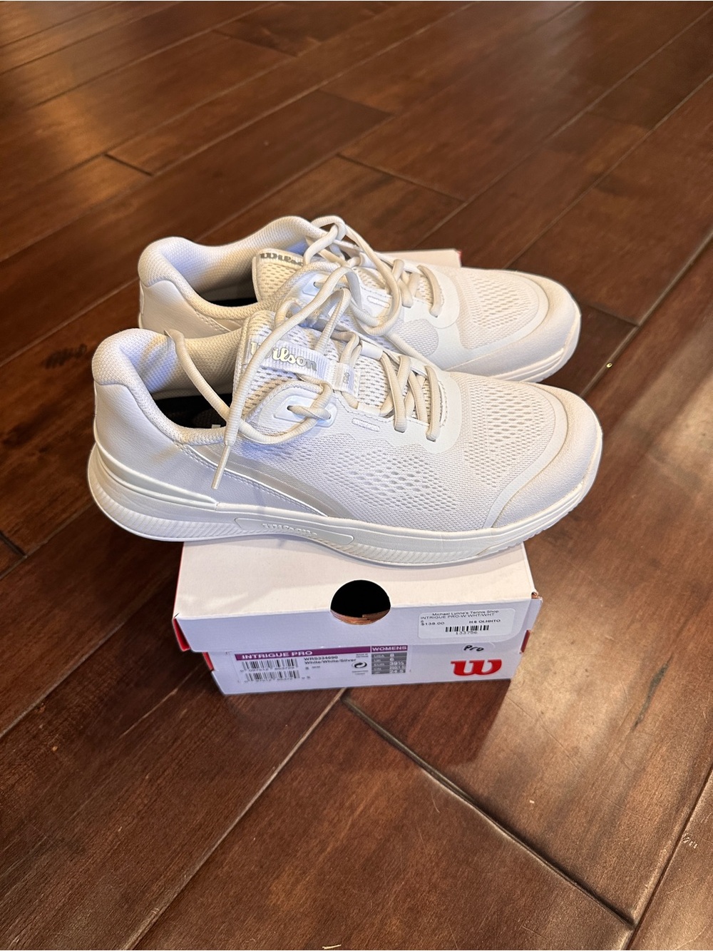 Like New Wilson women’s All-White Athletic Tennis Sneakers
